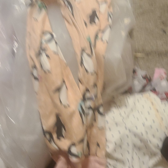Penguin pyjamas 3T - Picture 2 of 3